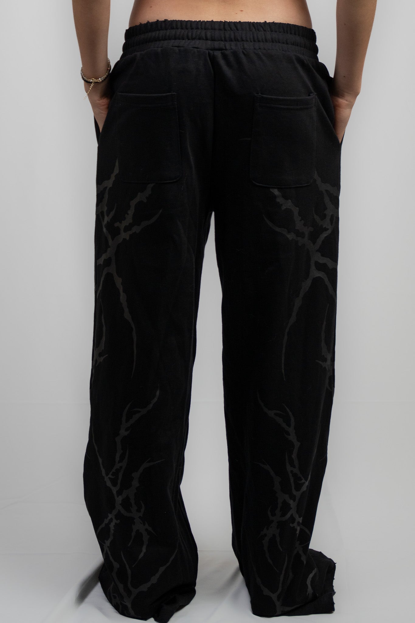 Black Flow Sweatpants